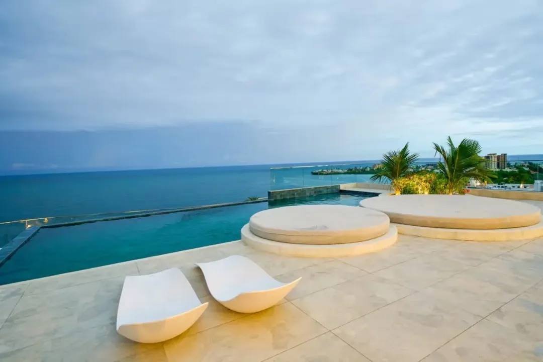 SeaFront Escape - Image 10