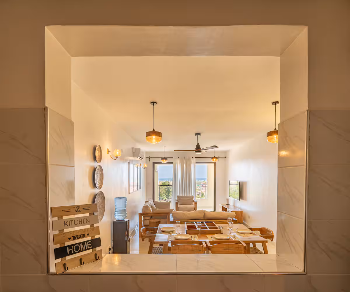 Coral Breeze Haven - Image 11