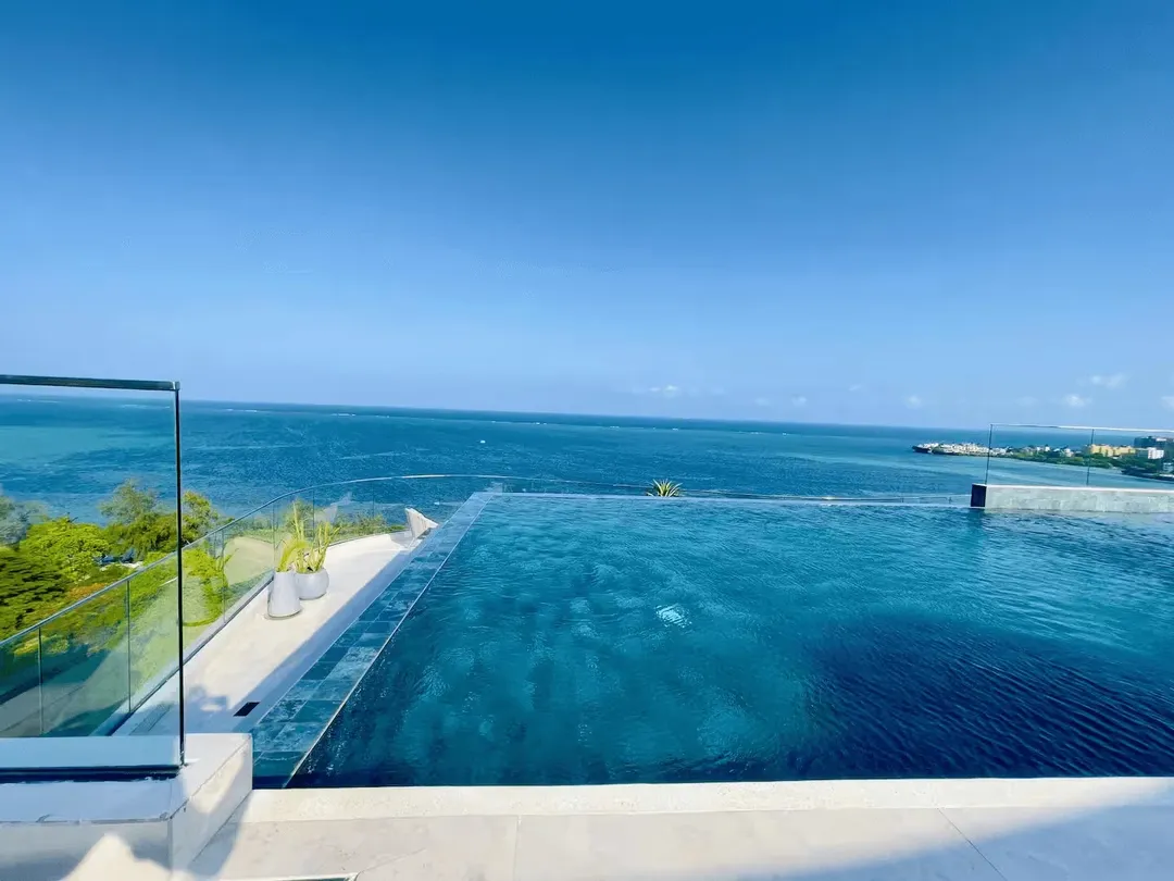 Stunning Sea Views - Image 12