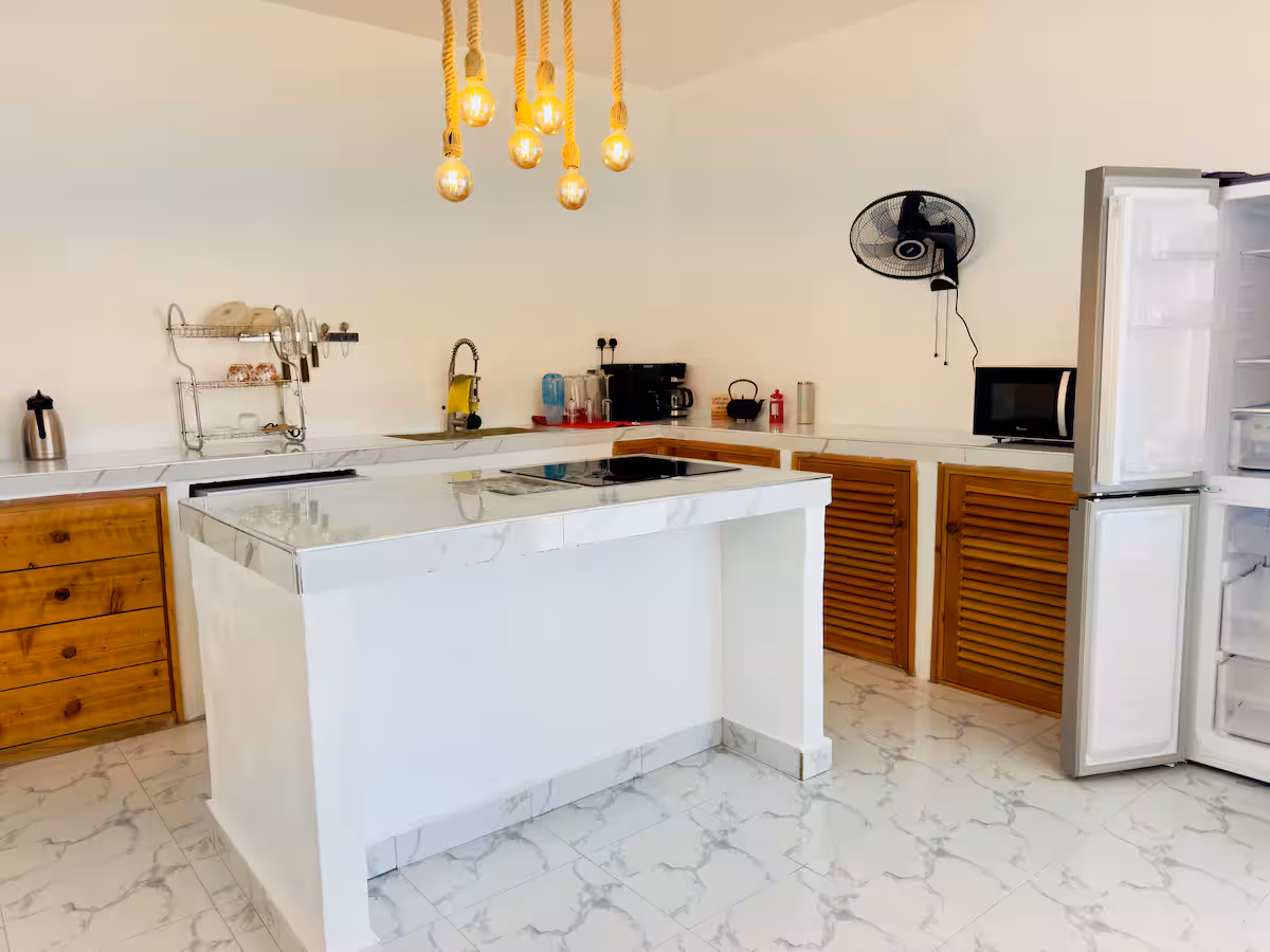 Emerald Palm Villa - Image 18