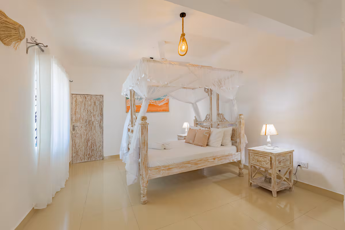 Coral Nest Apartment - Image 18