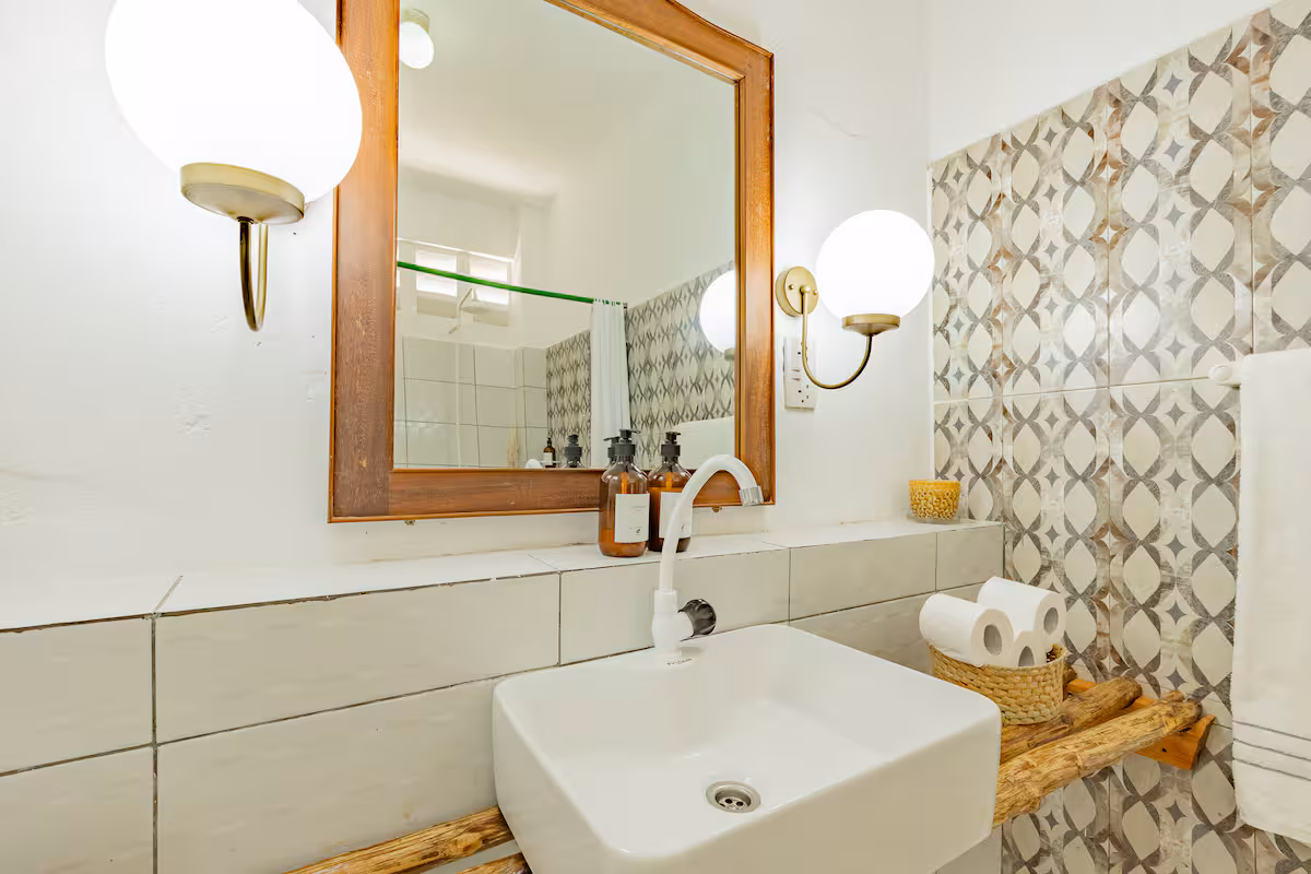 Coral Nest Apartment - Image 19