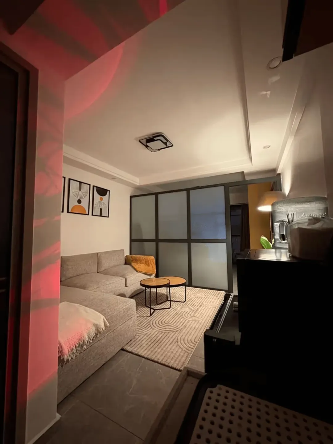 Cozy 1BR | Balcony Views | Rooftop Gym - Image 2