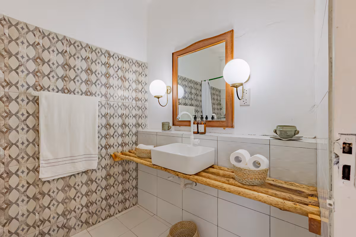 Coral Nest Apartment - Image 20