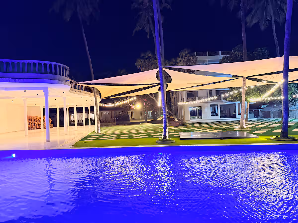 Azure Ember Bungalow - Image 26
