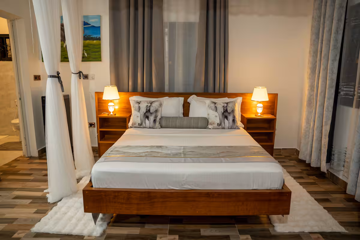 Green Haven Suite - Image 3