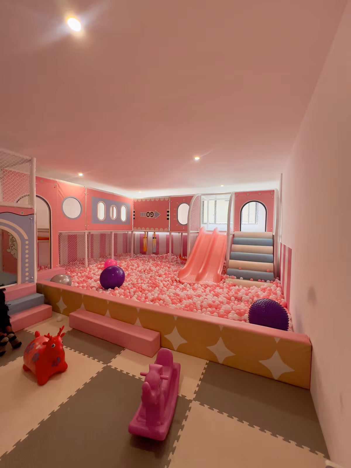 The Willow Suite - Image 30