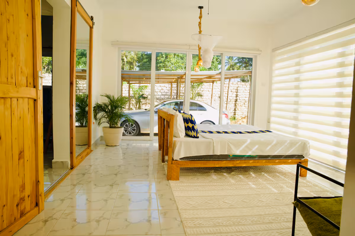 Emerald Palm Villa - Image 31