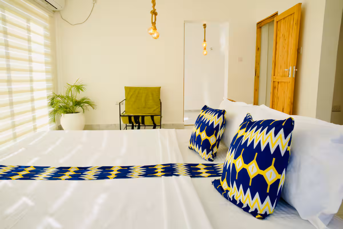 Emerald Palm Villa - Image 33