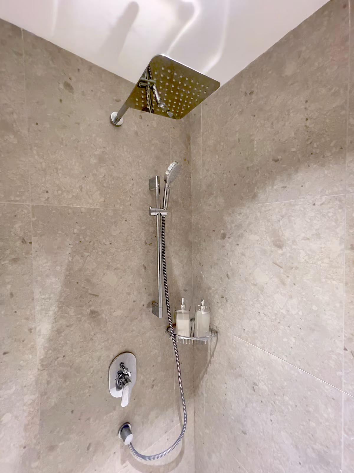Horizon Tide Suite - Image 37