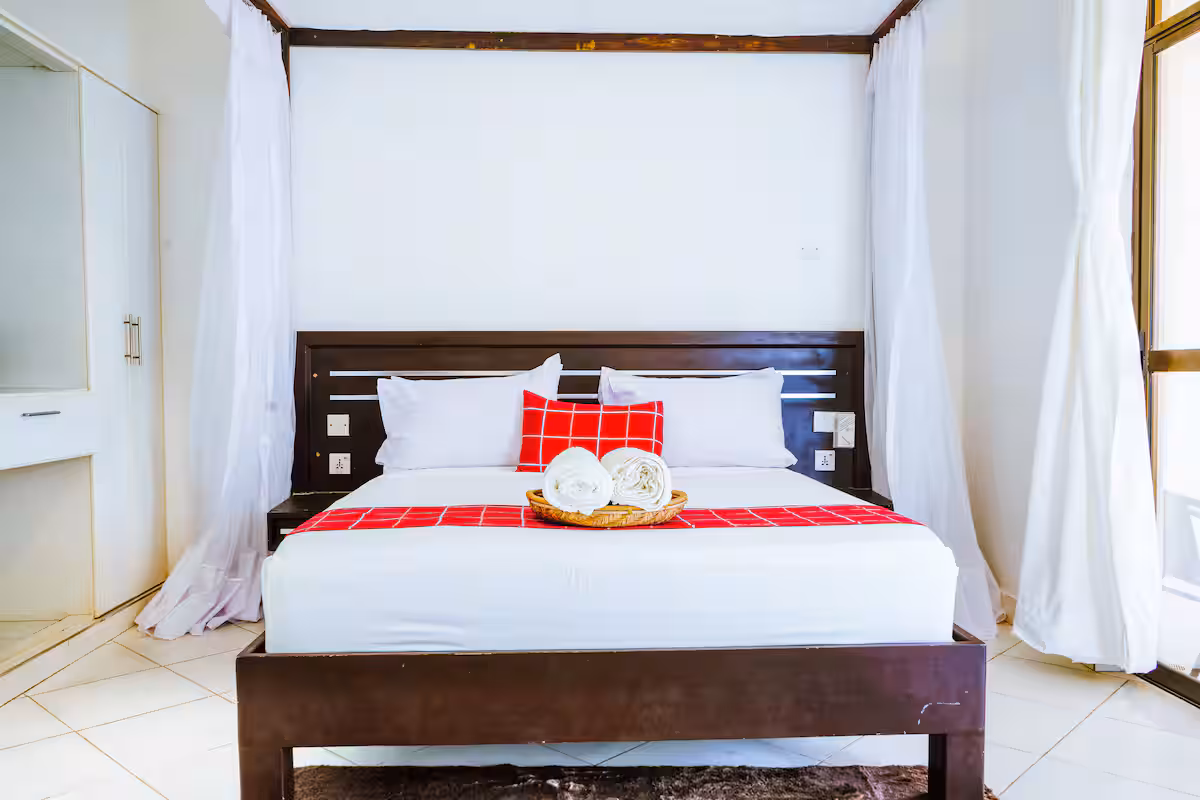 Coral Bay Residences - Image 45