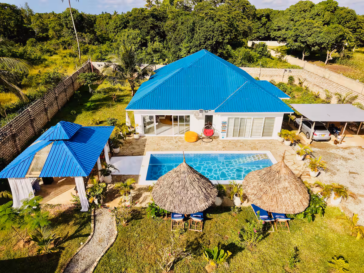 Emerald Palm Villa - Image 47
