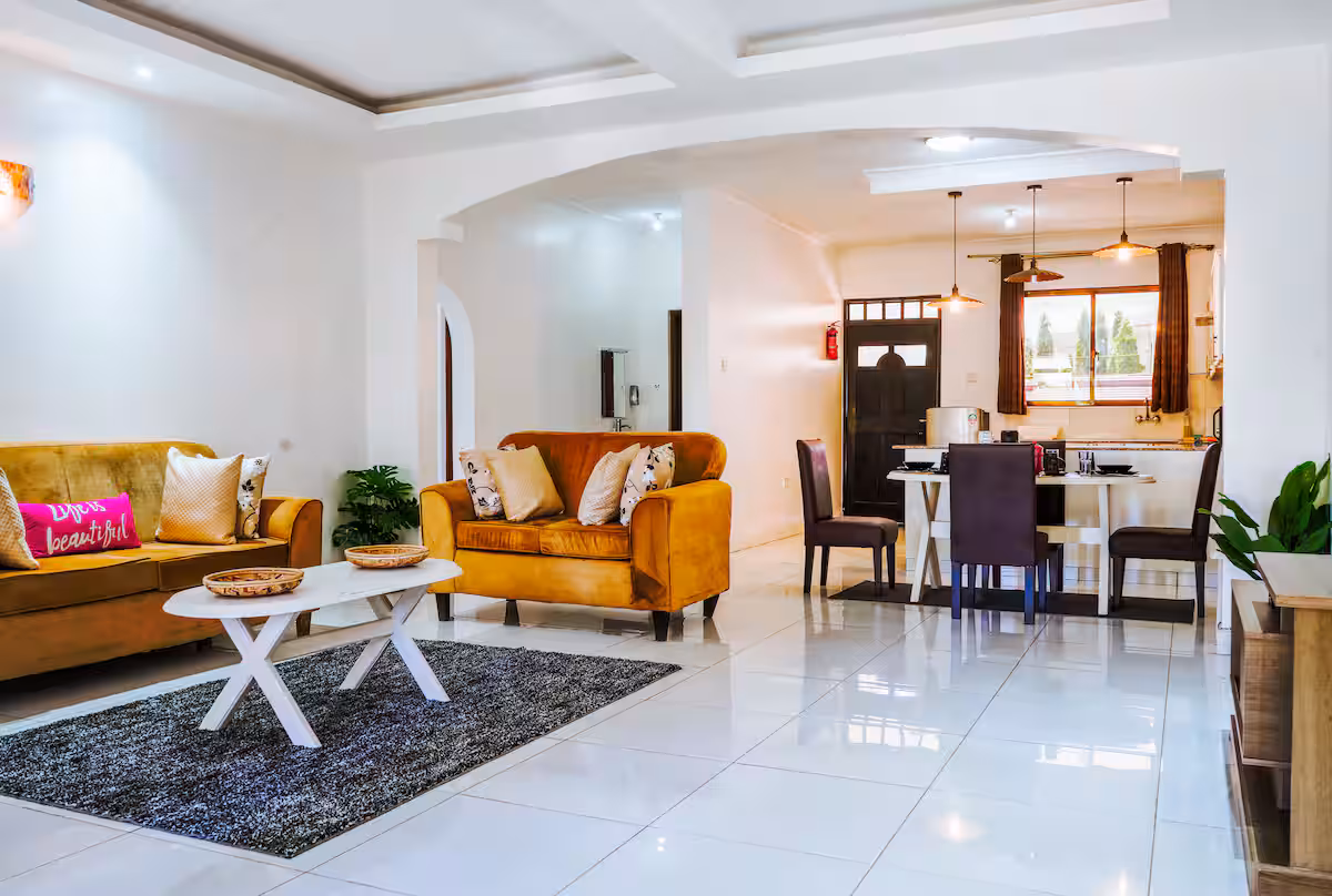 Coral Bay Residences - Image 6