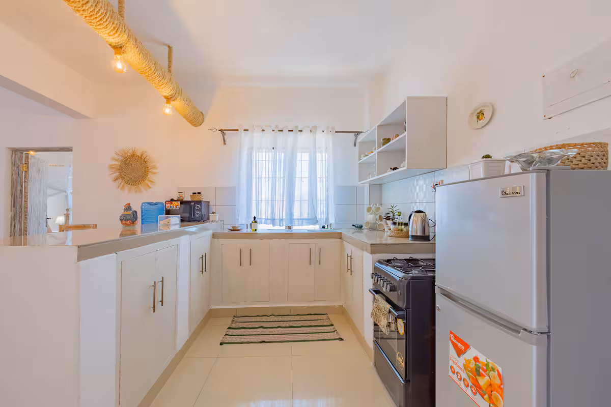 Coral Nest Apartment - Image 6