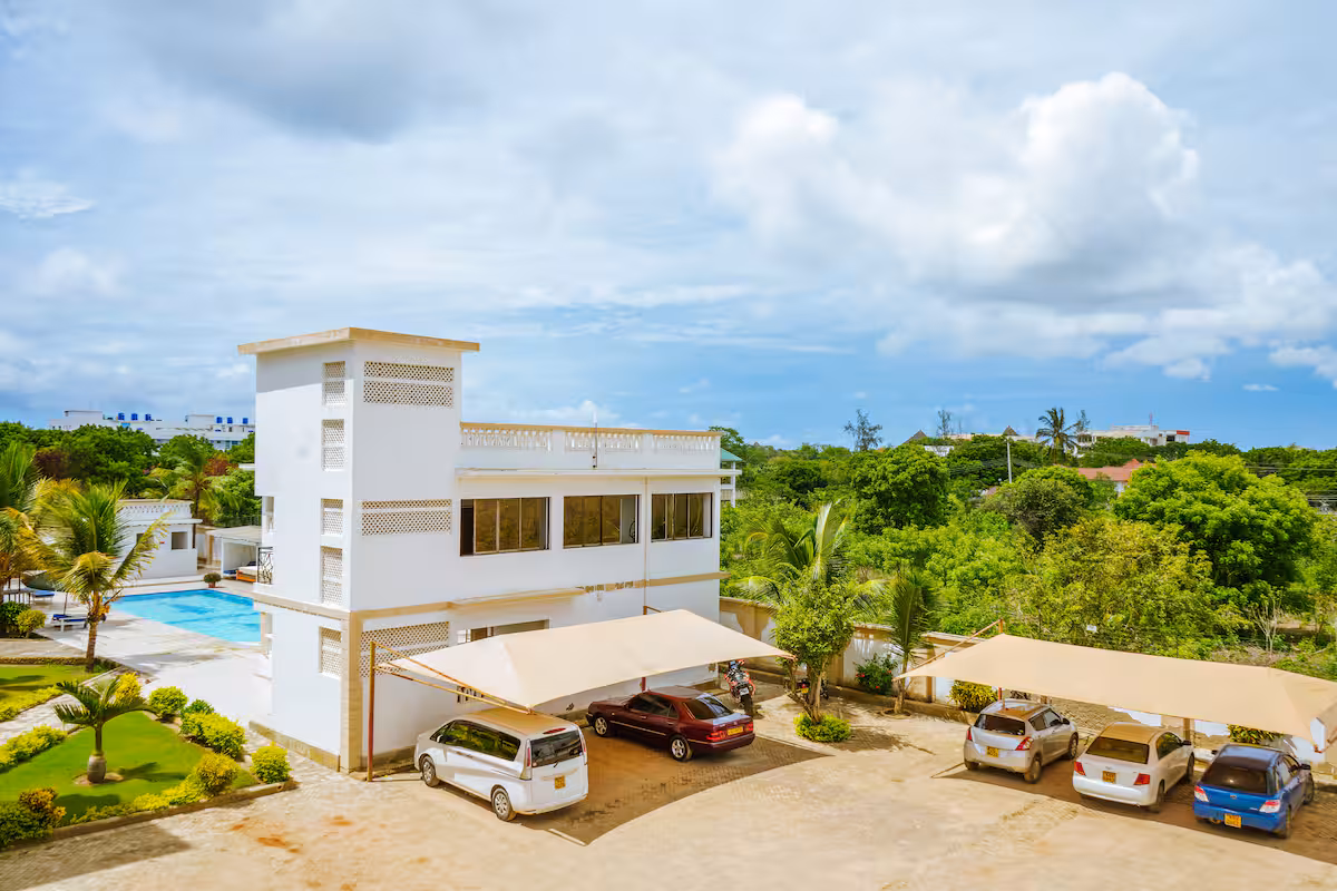 Coral Bay Residences - Image 69