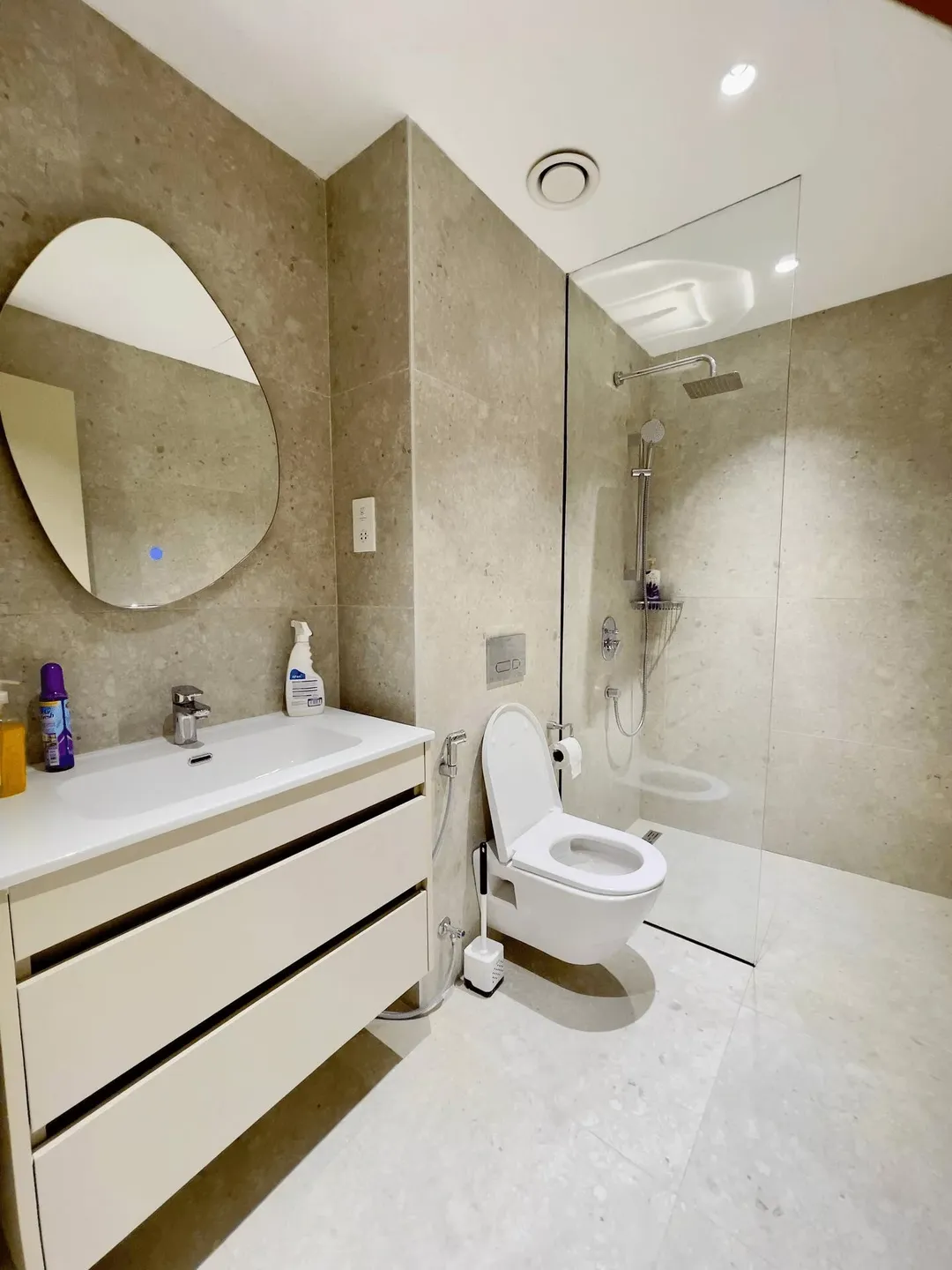 Luxurious Apato - Image 8