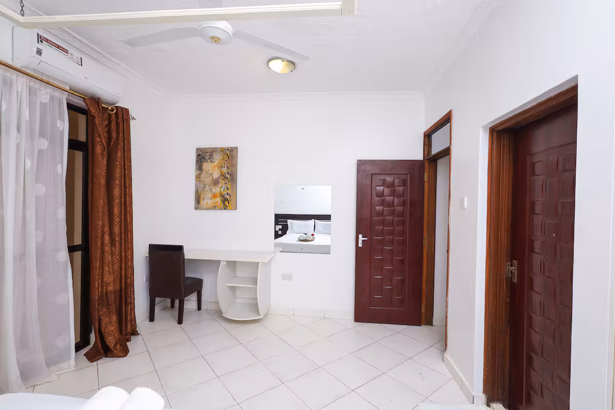 Coral Bay Residences - Image 80