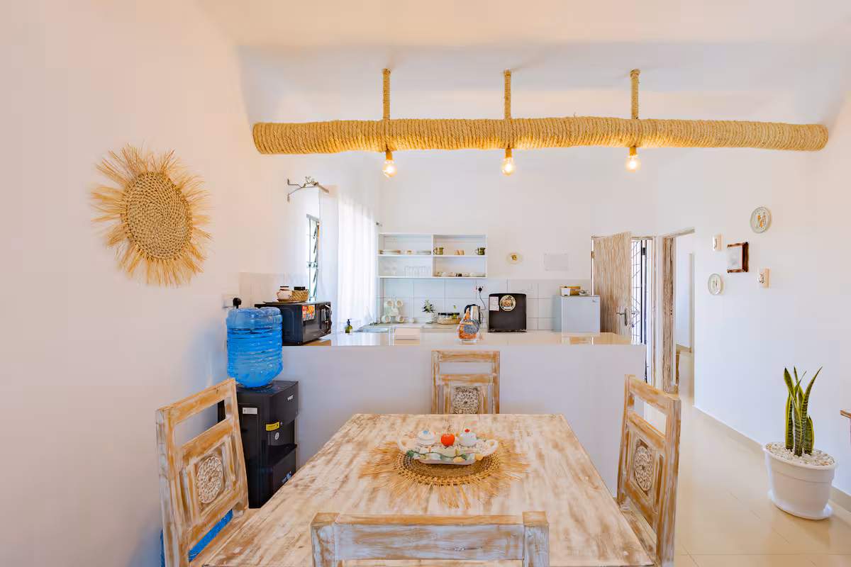 Coral Nest Apartment - Image 9
