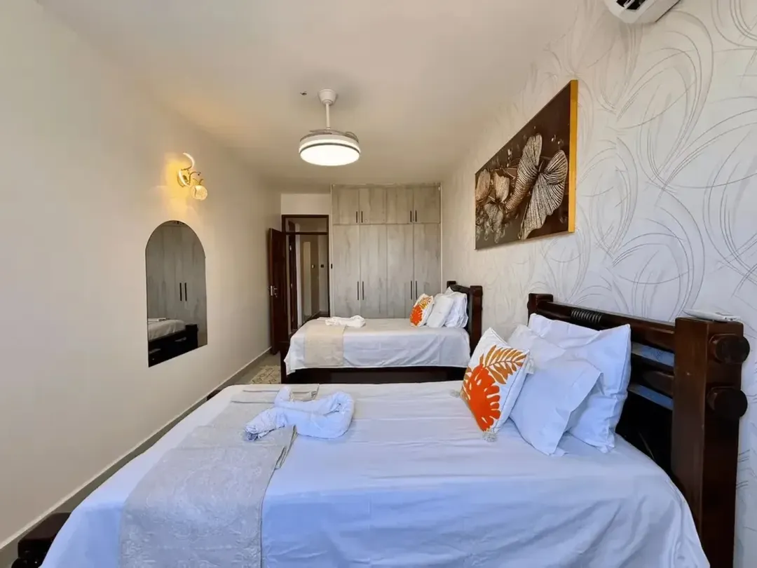 SeaView Retreat - Image 9