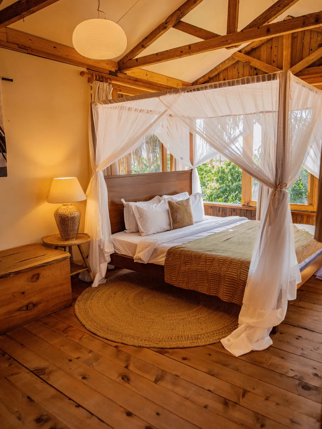 Eco Treehouse - Image 9