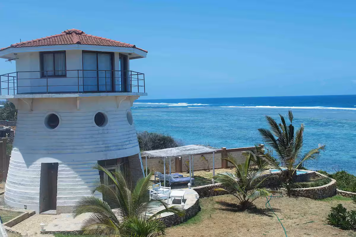 Cliffside Breeze Loft