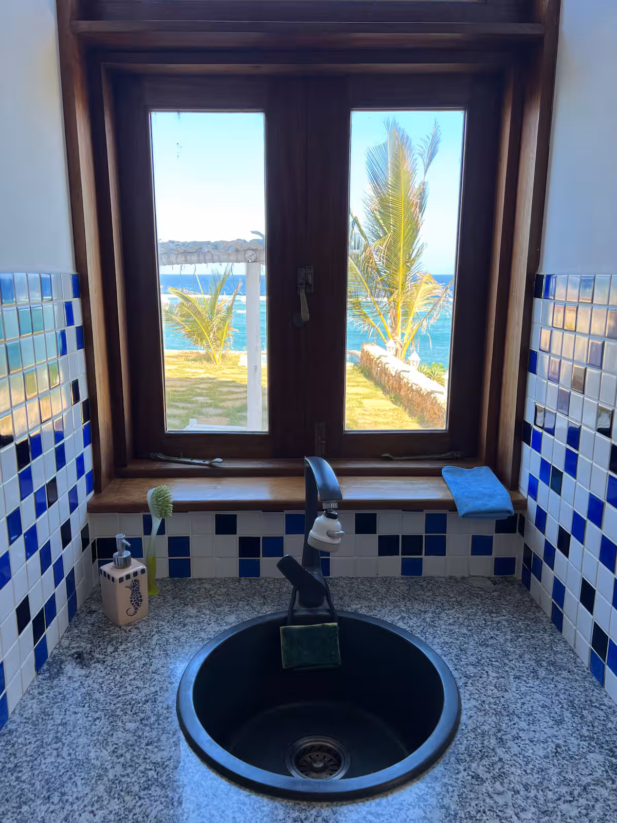 Cliffside Breeze Loft - Image 13