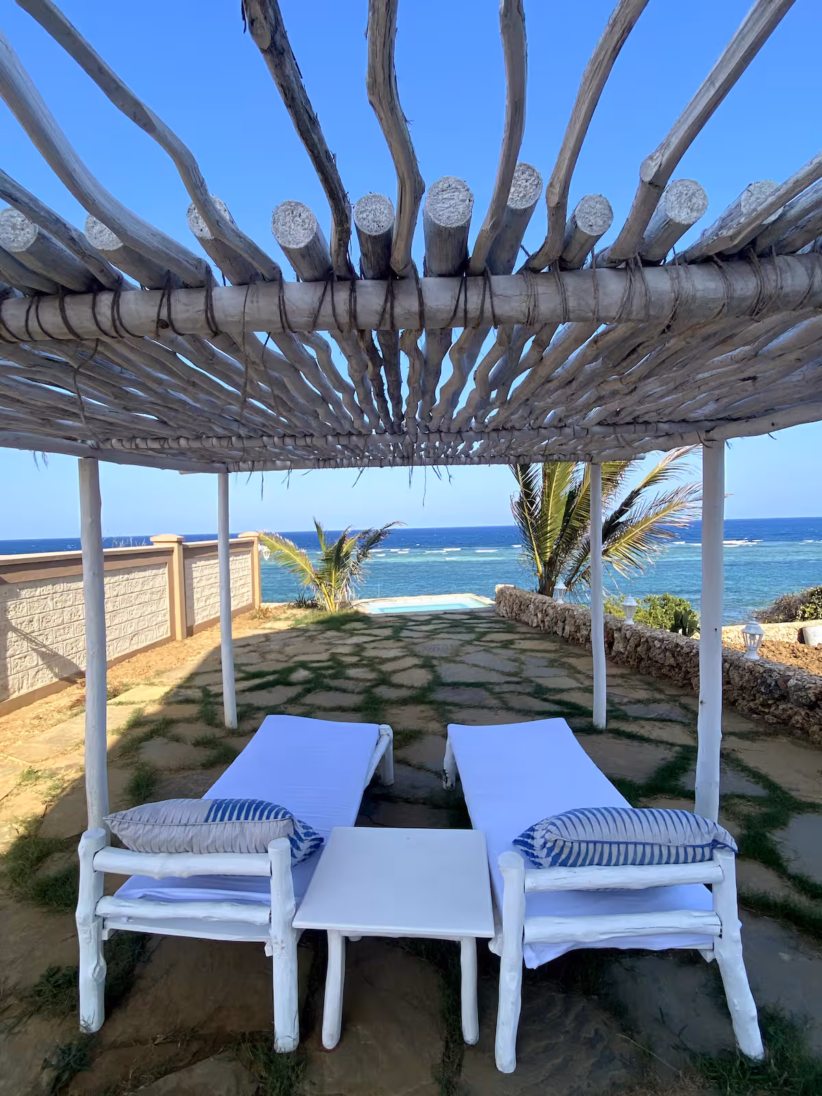 Cliffside Breeze Loft - Image 16