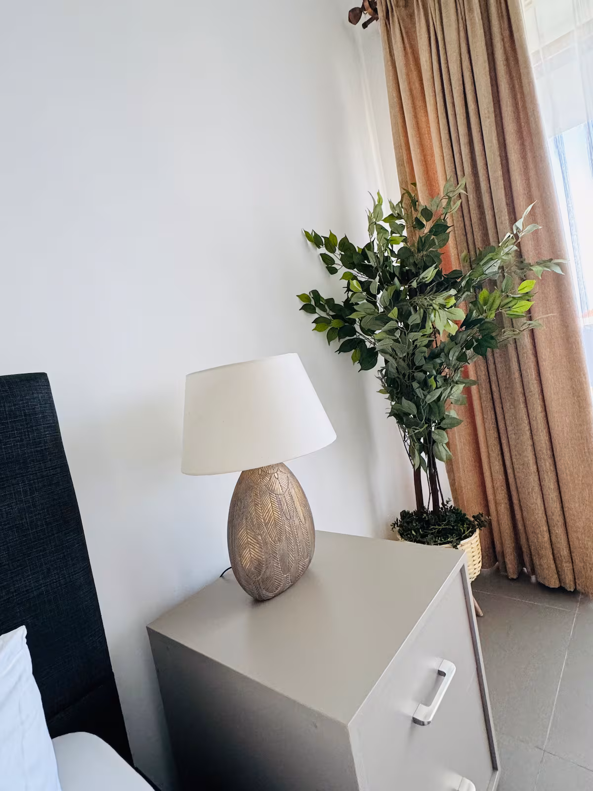 Oceanfront Serenity Condo - Image 23