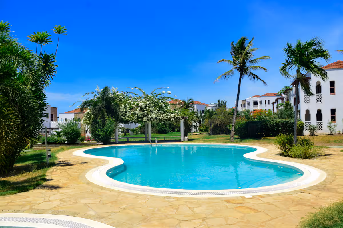 Oceanfront Serenity Condo - Image 45
