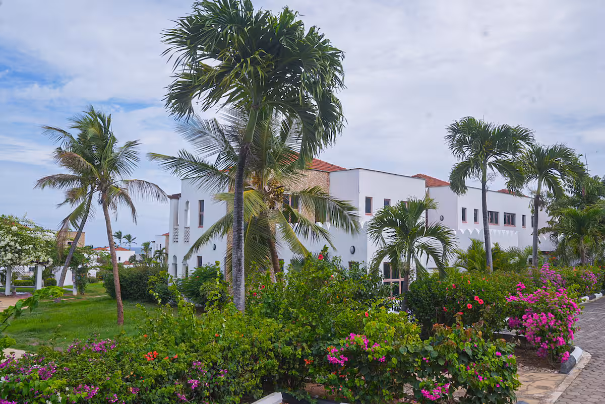 Oceanfront Serenity Condo - Image 55