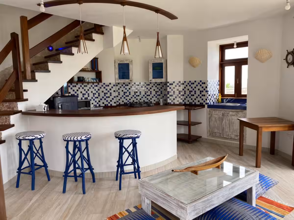 Cliffside Breeze Loft - Image 7