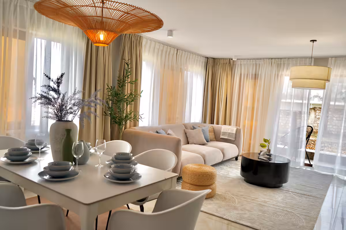 Coral Coast Retreat - Image 9